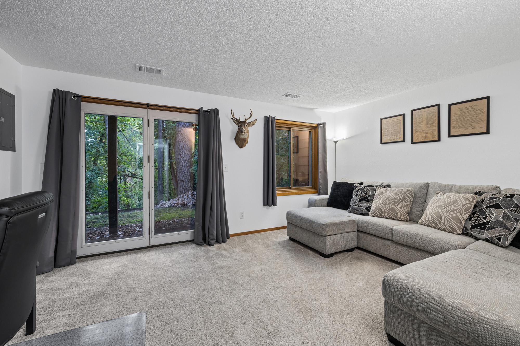 View of Residential at 3253 Evergreen Drive, Eagan MN 55121, Eagan (23 of 33) - Mike Wilen | Minnesota Team Real Estate