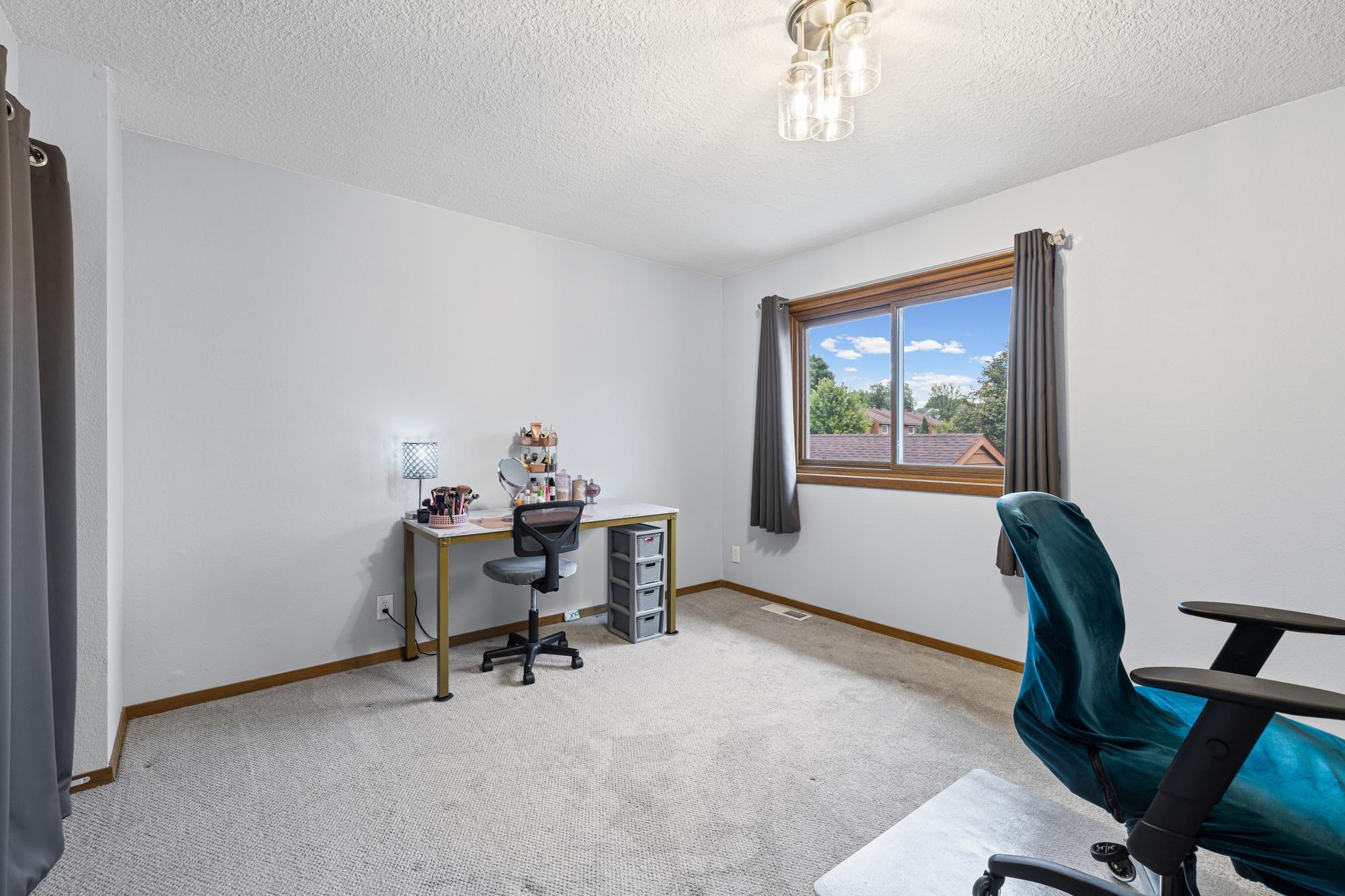 View of Residential at 3253 Evergreen Drive, Eagan MN 55121, Eagan (21 of 33) - Mike Wilen | Minnesota Team Real Estate