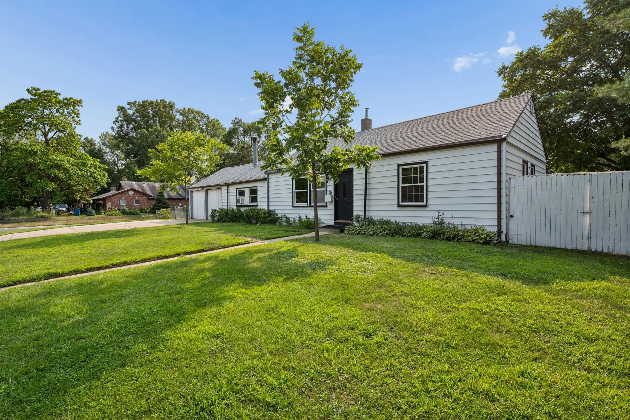 View of Residential at 9916 2nd Avenue, Bloomington MN 55420, Bloomington (22 of 29) - Mike Wilen | Minnesota Team Real Estate