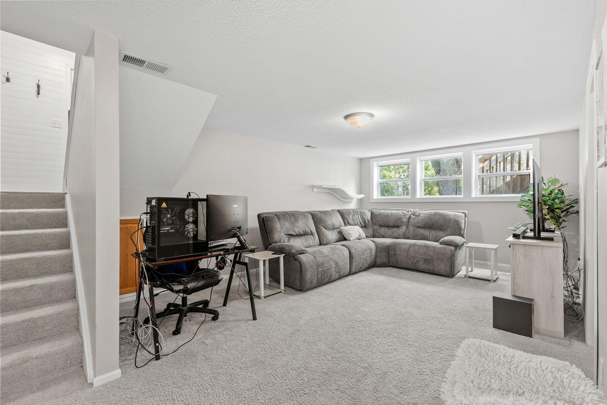 View of Residential at 16515 Frazer Way, Rosemount MN 55068, Rosemount (28 of 42) - Mike Wilen | Minnesota Team Real Estate