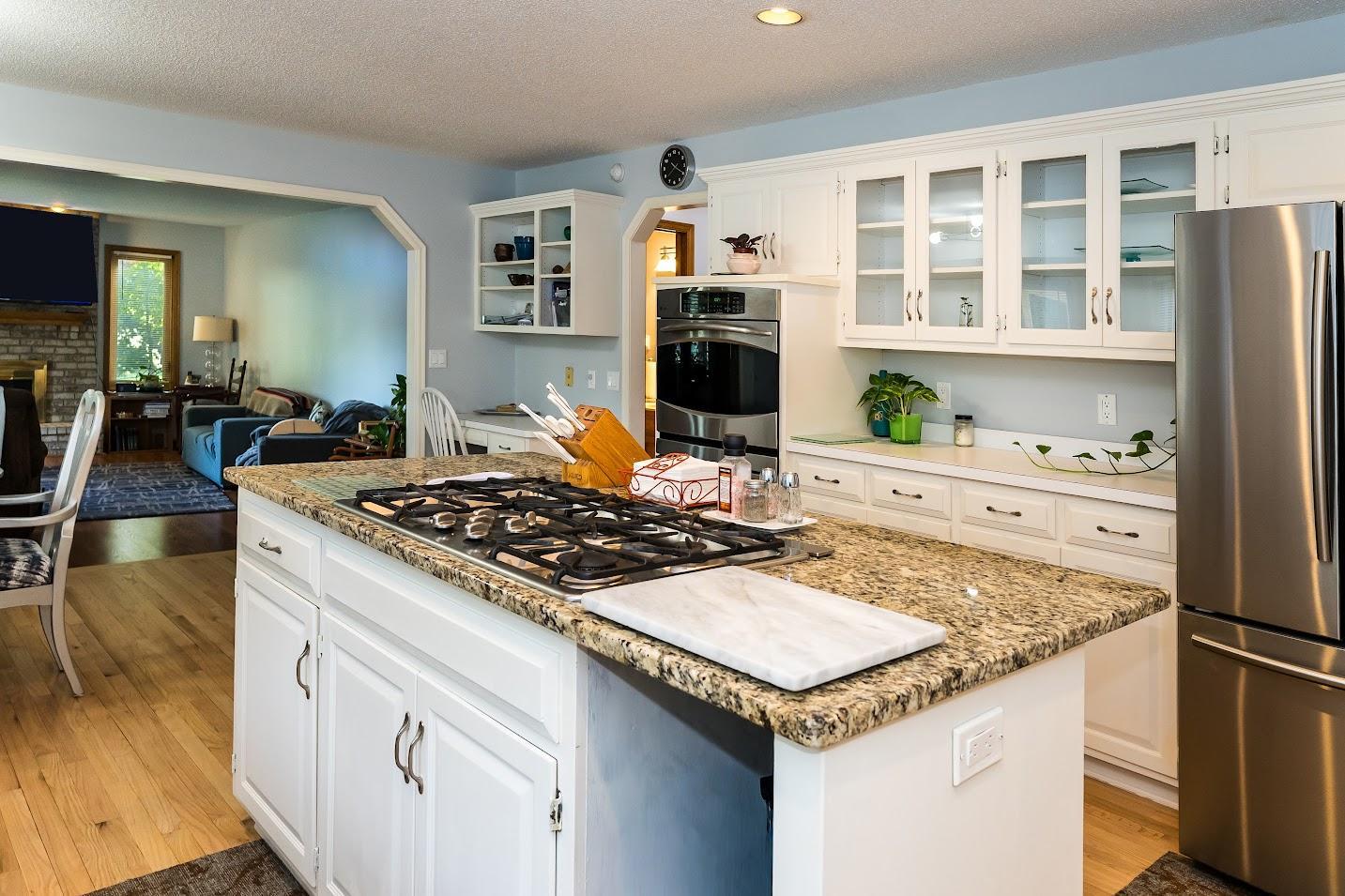 View of Residential at 12800 50th Avenue, Plymouth MN 55442, Plymouth (10 of 31) - Mike Wilen | Minnesota Team Real Estate