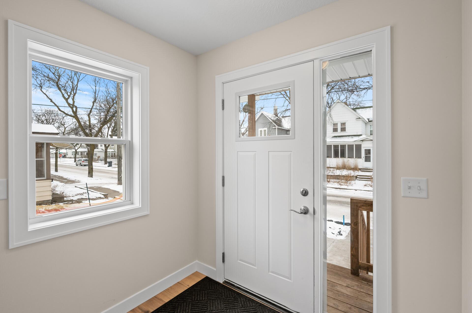 View of Residential Income at 820 26th Avenue, Minneapolis MN 55418, Minneapolis (3 of 25) - Mike Wilen | Minnesota Team Real Estate