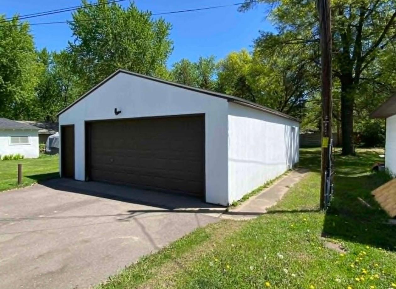 View of Residential Income at 8517 Davenport Street, Blaine MN 55449, Blaine (7 of 8) - Mike Wilen | Minnesota Team Real Estate