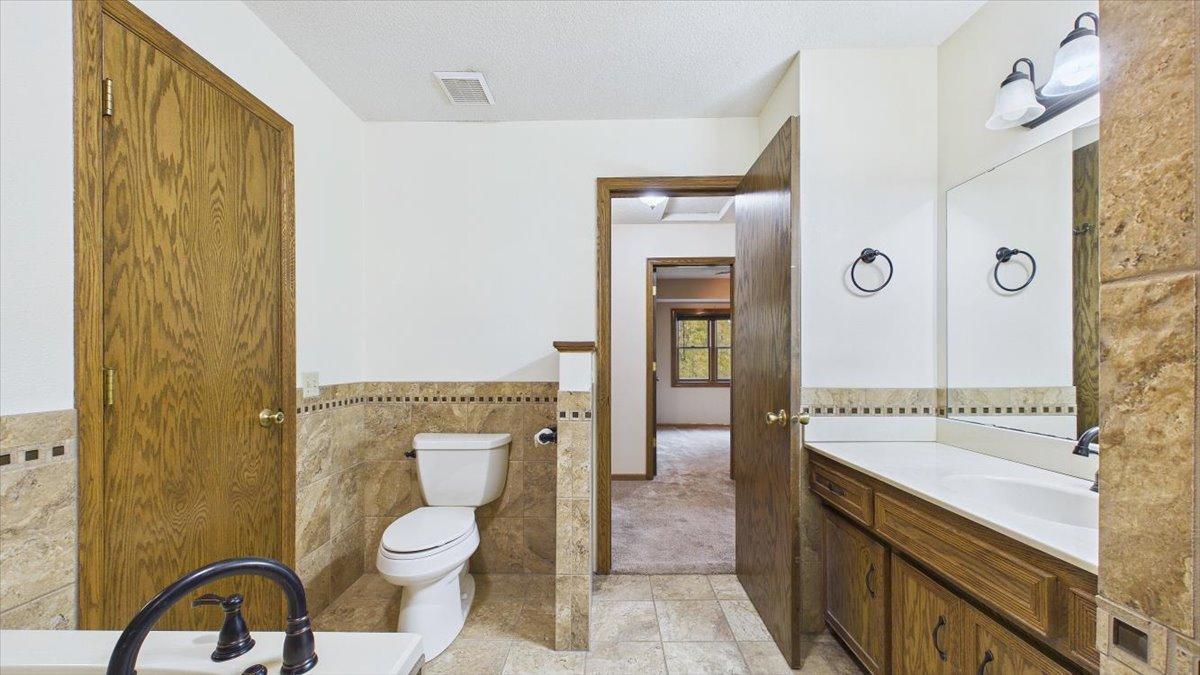 View of Residential at 13585 Vernon Avenue, Savage MN 55378, Savage (22 of 50) - Mike Wilen | Minnesota Team Real Estate