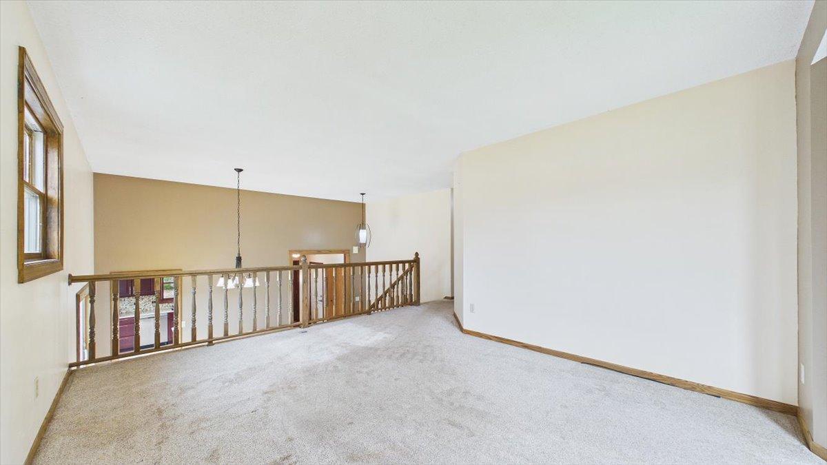 View of Residential at 13585 Vernon Avenue, Savage MN 55378, Savage (18 of 50) - Mike Wilen | Minnesota Team Real Estate