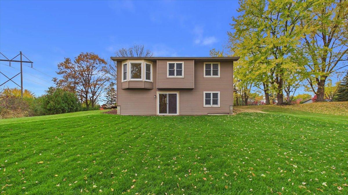 View of Residential at 13585 Vernon Avenue, Savage MN 55378, Savage (37 of 50) - Mike Wilen | Minnesota Team Real Estate