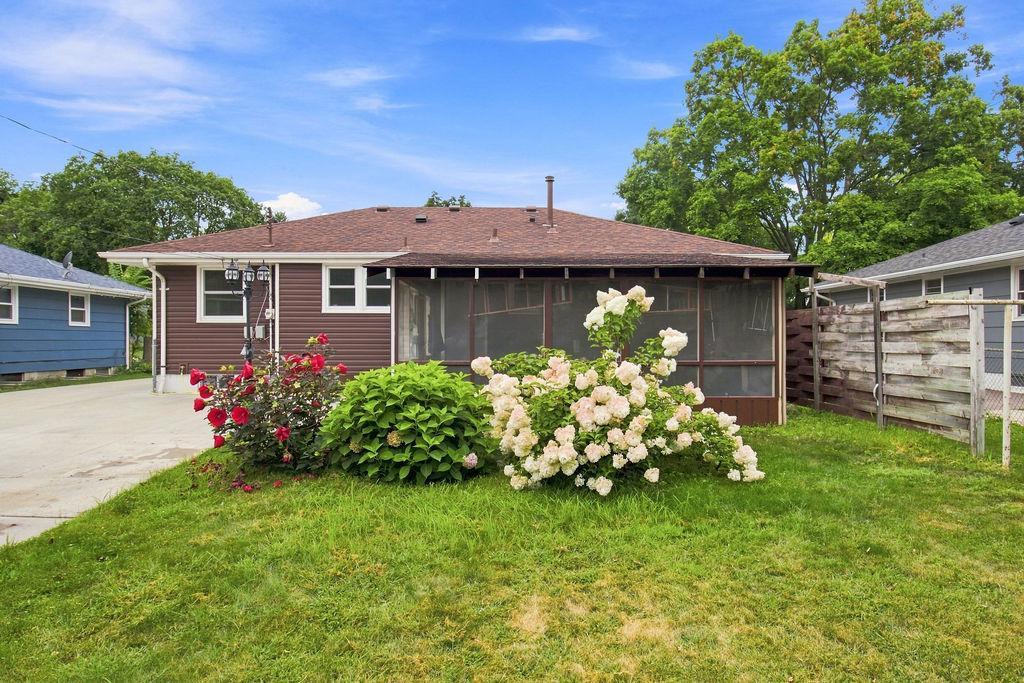 View of Residential at 7221 16th Avenue, Richfield MN 55423, Richfield (22 of 26) - Mike Wilen | Minnesota Team Real Estate