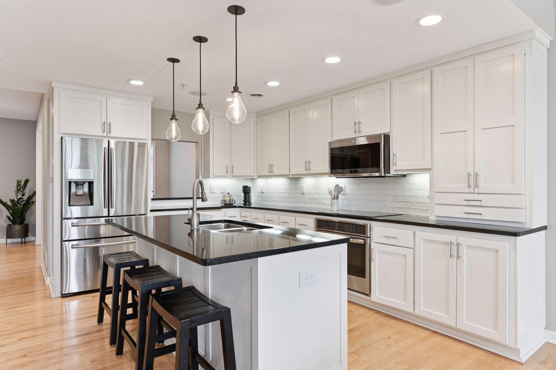 View of Residential at 421 Willoughby Way, Minnetonka MN 55305, Minnetonka (15 of 41) - Mike Wilen | Minnesota Team Real Estate