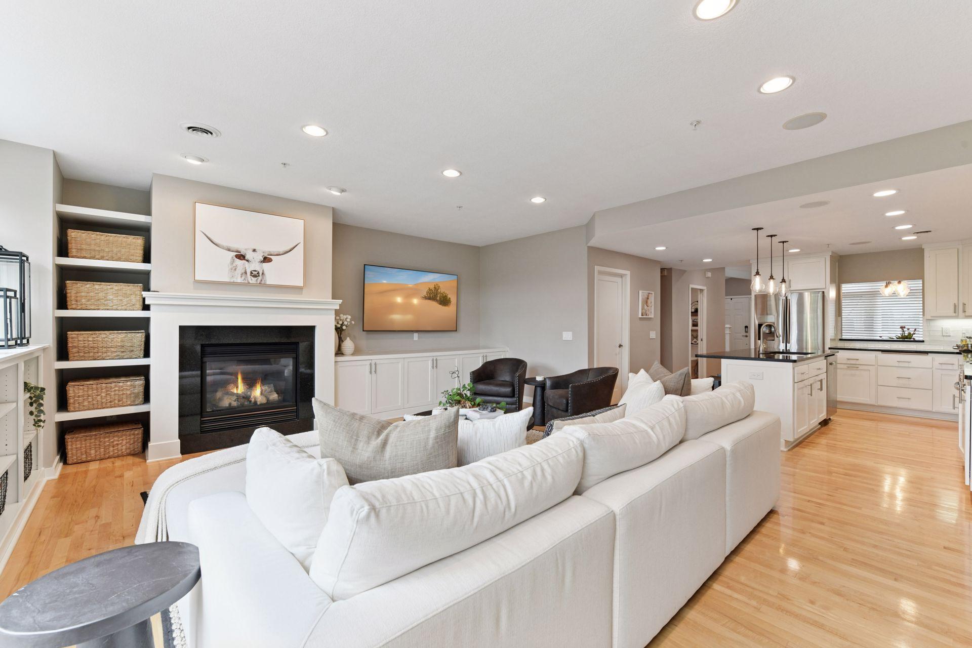 View of Residential at 421 Willoughby Way, Minnetonka MN 55305, Minnetonka (8 of 41) - Mike Wilen | Minnesota Team Real Estate