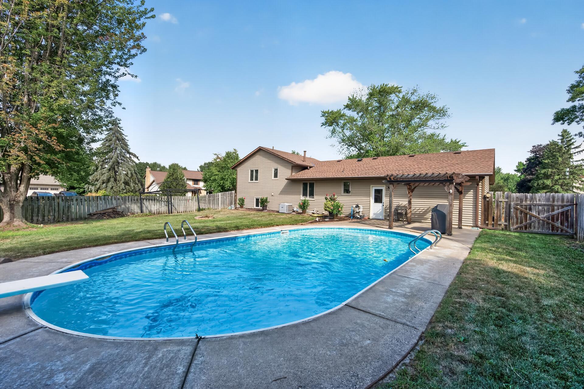 View of Single Family at 8305 69th Street, Cottage Grove - Mike Wilen | Minnesota Team Real Estate
