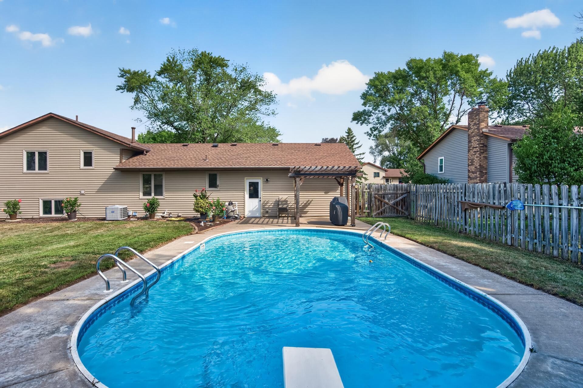View of Residential at 8305 69th Street, Cottage Grove MN 55016, Cottage Grove (43 of 46) - Mike Wilen | Minnesota Team Real Estate