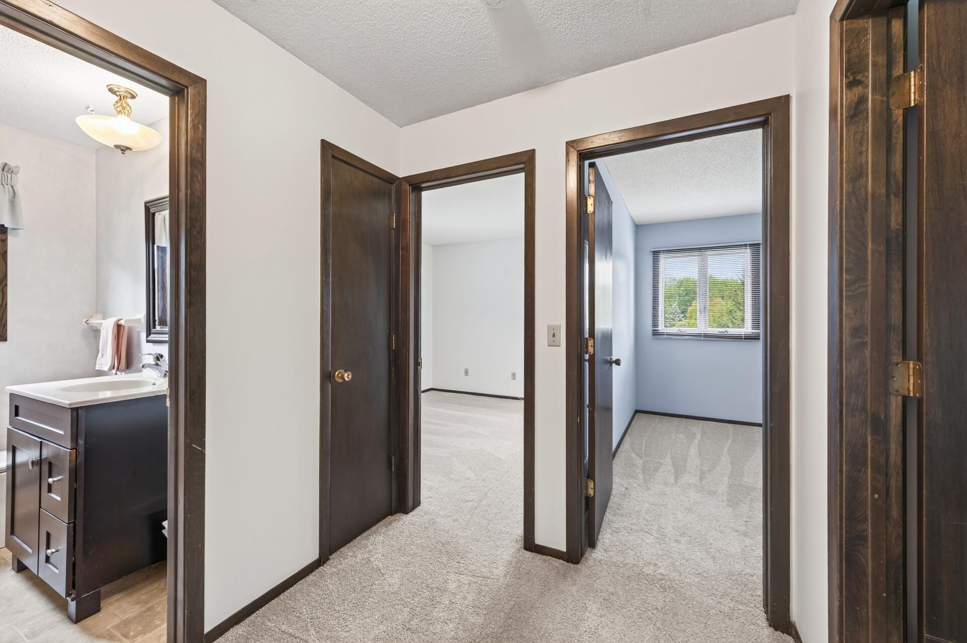 View of Residential at 8305 69th Street, Cottage Grove MN 55016, Cottage Grove (14 of 46) - Mike Wilen | Minnesota Team Real Estate