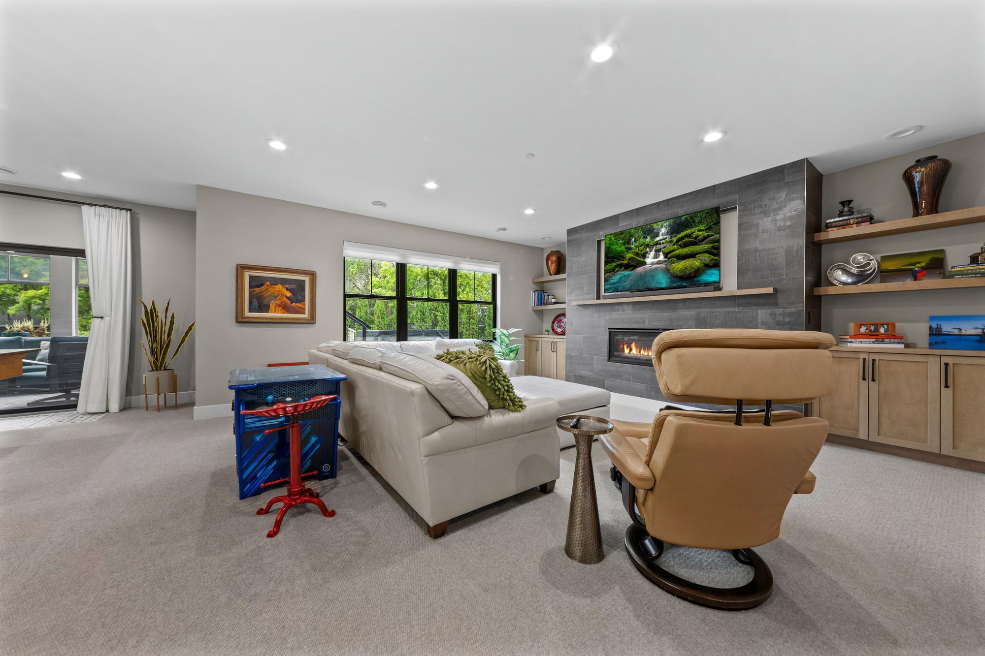 View of Residential at 1070 Old Long Lake Road, Wayzata MN 55391, Wayzata (23 of 78) - Mike Wilen | Minnesota Team Real Estate