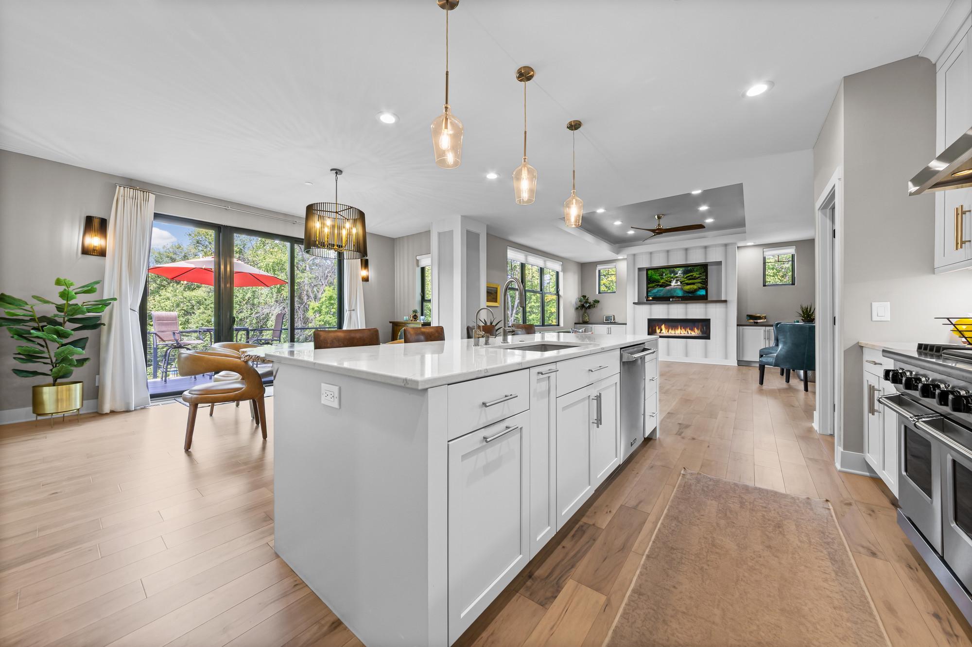 View of Residential at 1070 Old Long Lake Road, Wayzata MN 55391, Wayzata (11 of 78) - Mike Wilen | Minnesota Team Real Estate