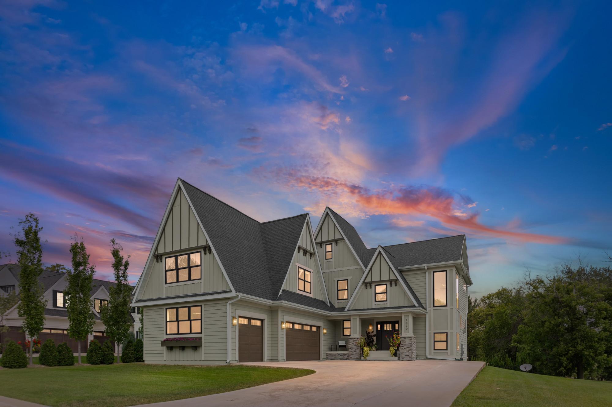 View of Single Family at 1070 Old Long Lake Road, Wayzata - Mike Wilen | Minnesota Team Real Estate