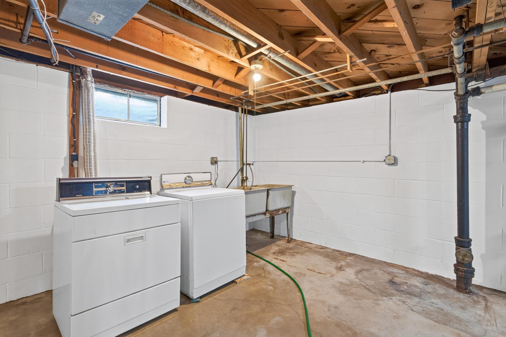 View of Residential at 11672 Heights Drive, Coon Rapids MN 55433, Coon Rapids (18 of 25) - Mike Wilen | Minnesota Team Real Estate