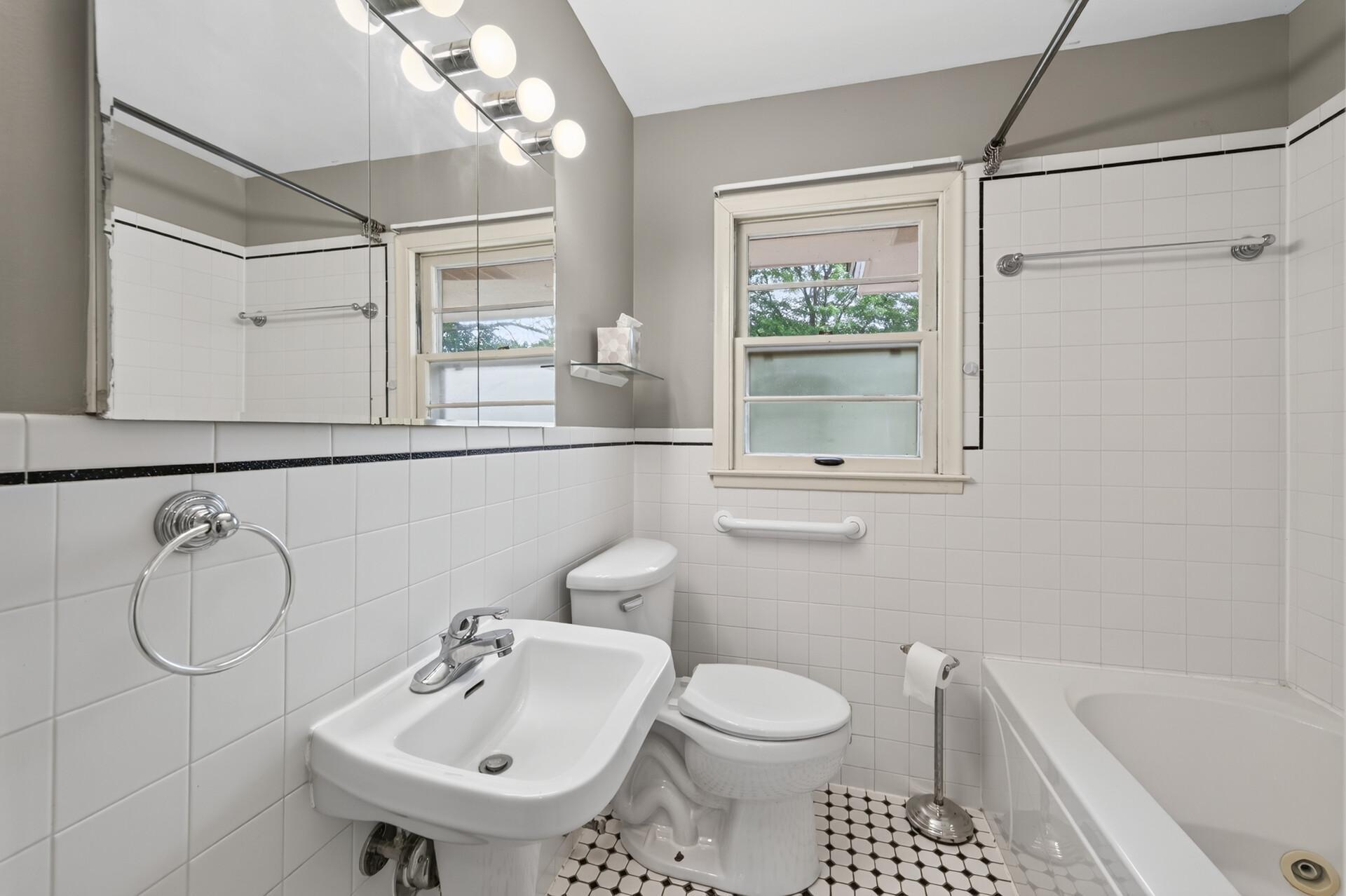 View of Residential at 11672 Heights Drive, Coon Rapids MN 55433, Coon Rapids (14 of 25) - Mike Wilen | Minnesota Team Real Estate