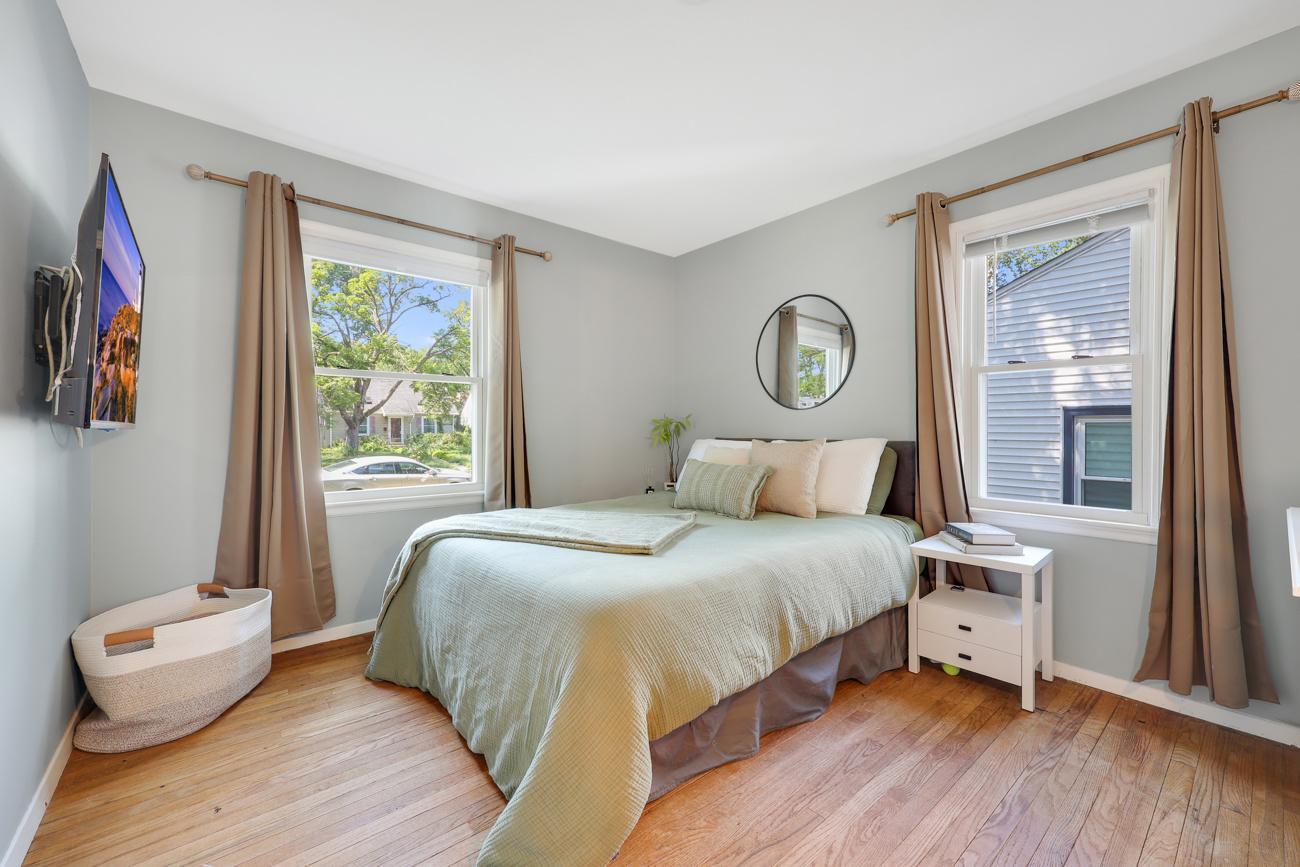 View of Residential at 2725 Dakota Avenue, Saint Louis Park MN 55416, Saint Louis Park (11 of 26) - Mike Wilen | Minnesota Team Real Estate