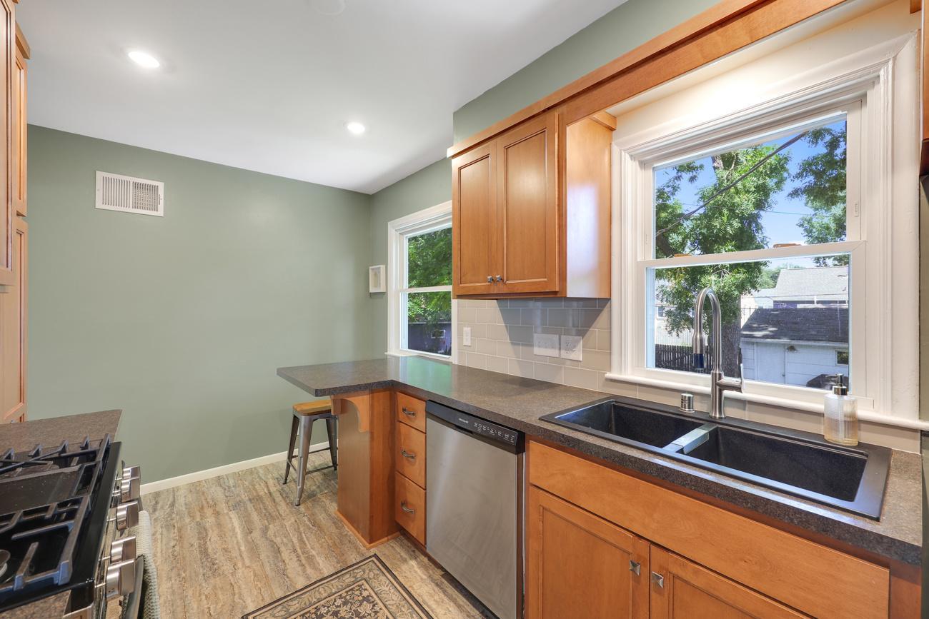 View of Residential at 2725 Dakota Avenue, Saint Louis Park MN 55416, Saint Louis Park (10 of 26) - Mike Wilen | Minnesota Team Real Estate