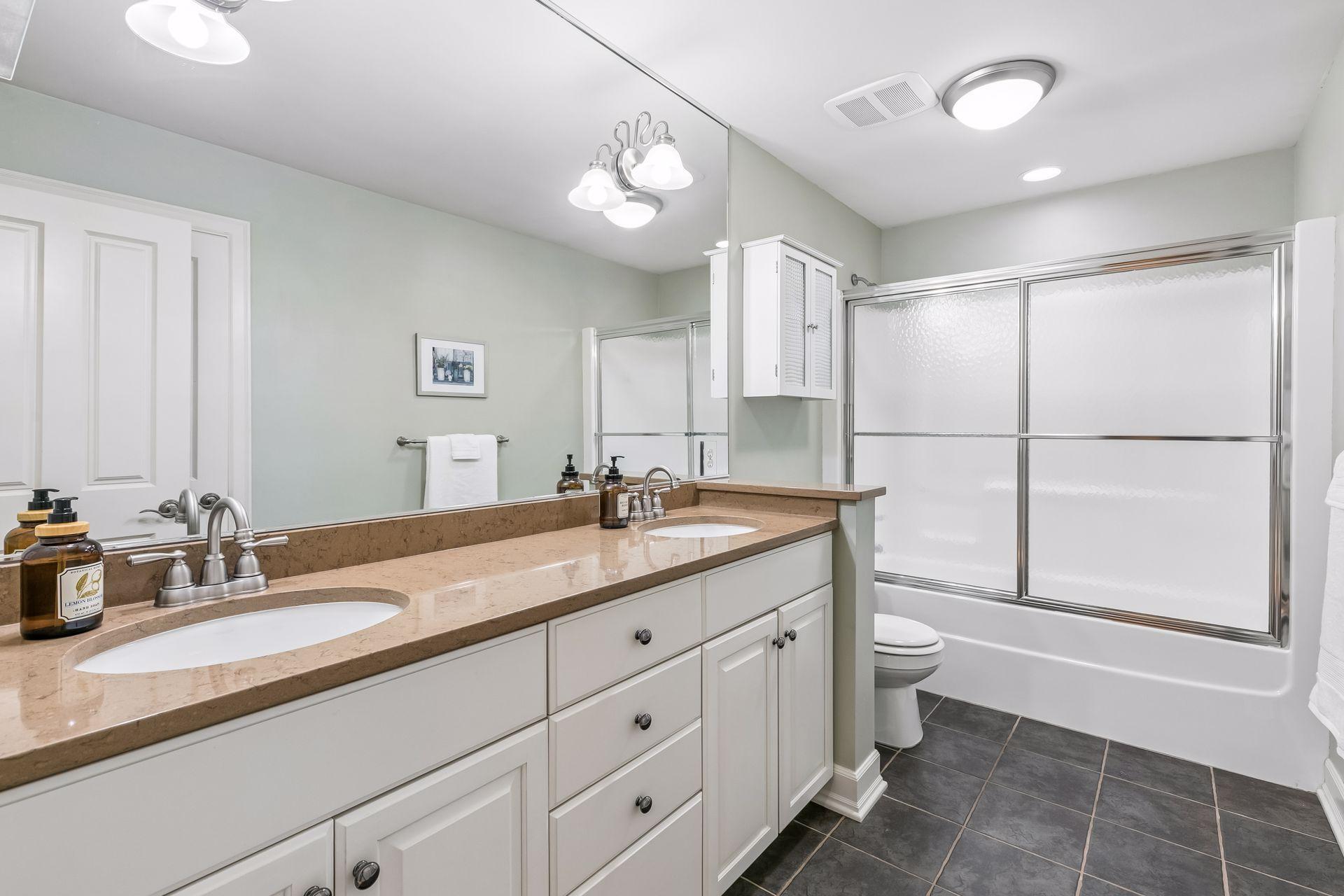 View of Residential at 18221 Overland Trail, Eden Prairie MN 55347, Eden Prairie (54 of 100) - Mike Wilen | Minnesota Team Real Estate