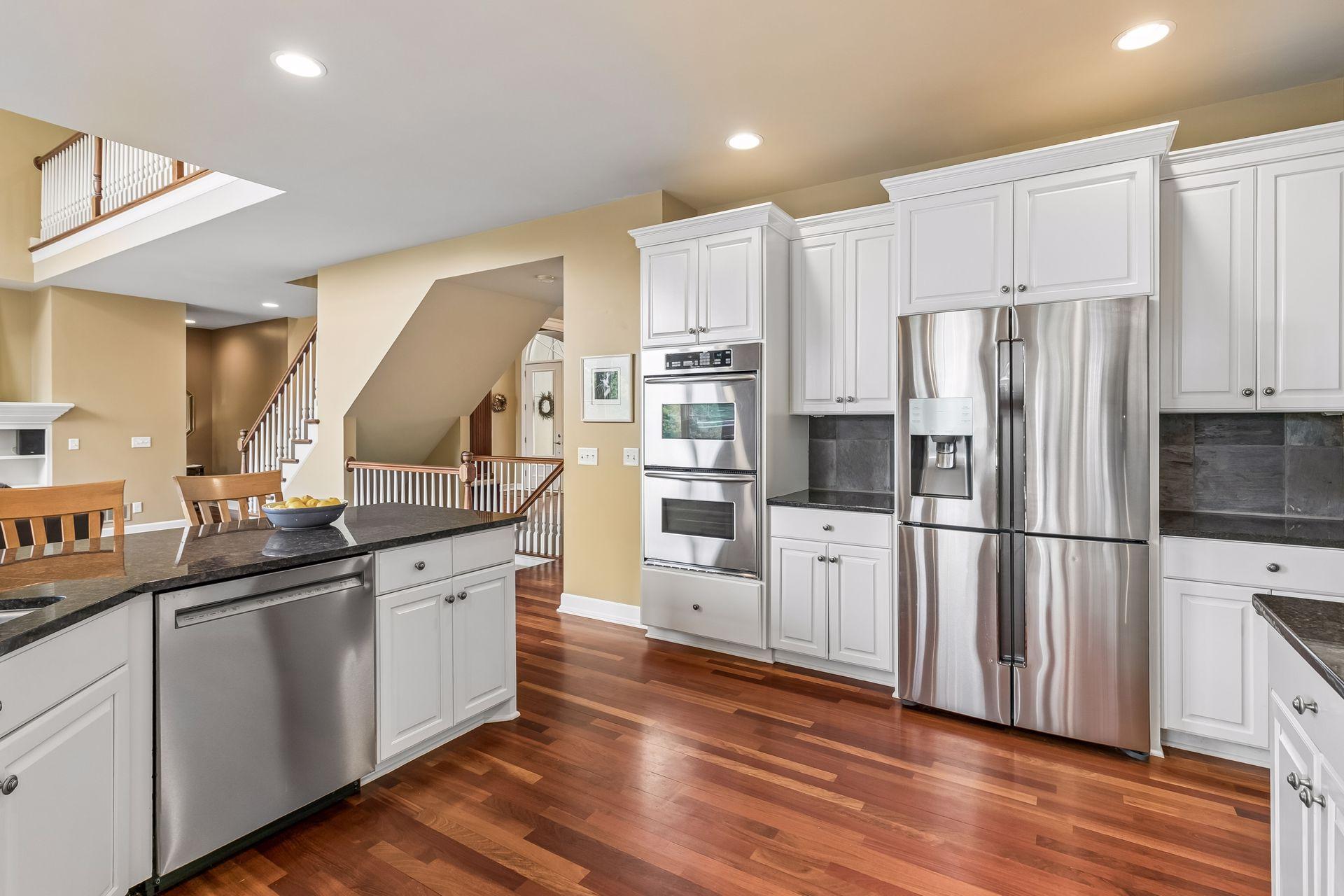 View of Residential at 18221 Overland Trail, Eden Prairie MN 55347, Eden Prairie (32 of 100) - Mike Wilen | Minnesota Team Real Estate
