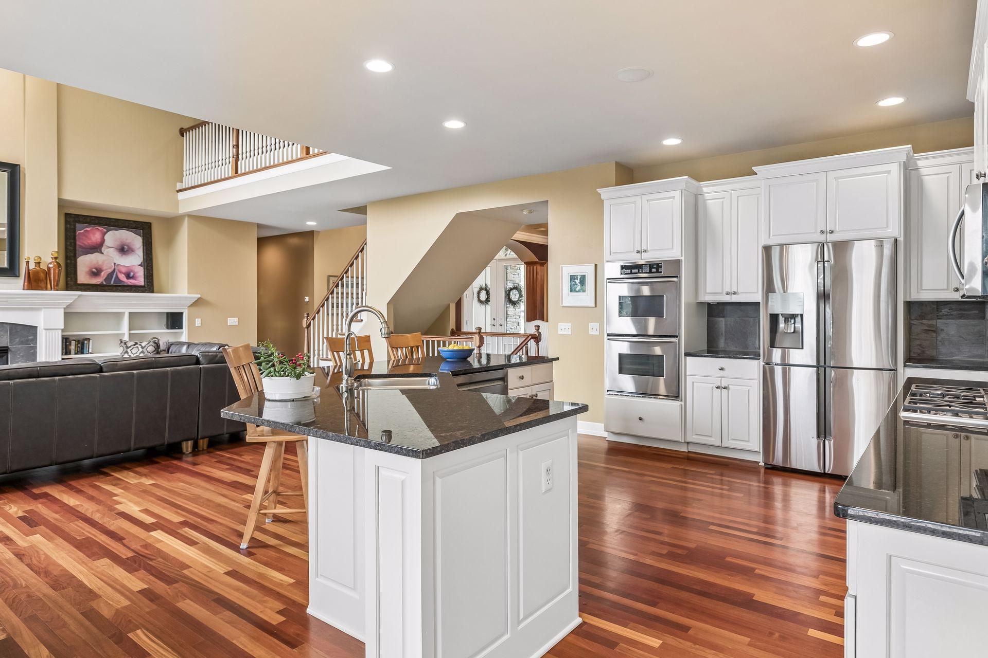 View of Residential at 18221 Overland Trail, Eden Prairie MN 55347, Eden Prairie (30 of 100) - Mike Wilen | Minnesota Team Real Estate