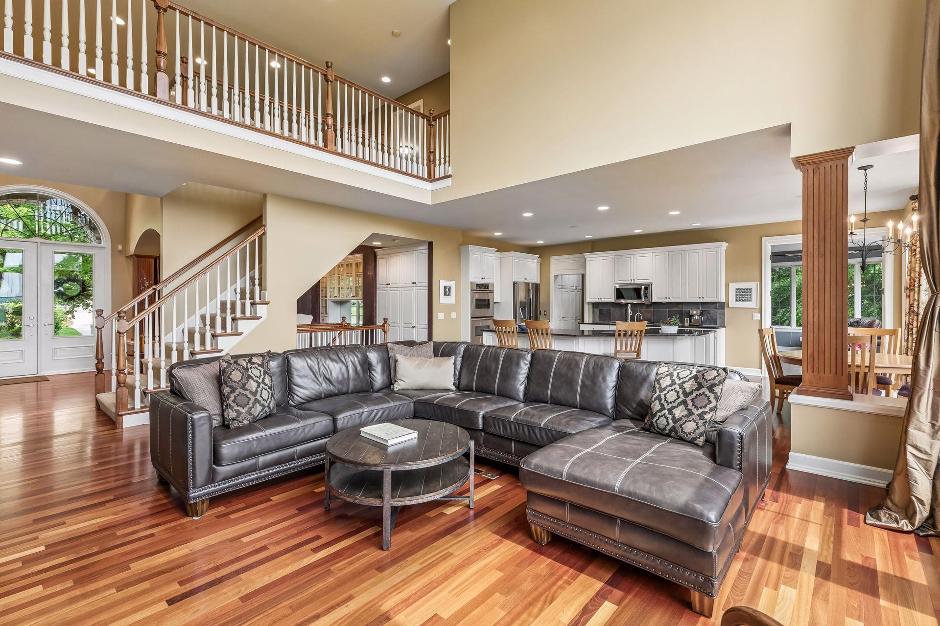 View of Residential at 18221 Overland Trail, Eden Prairie MN 55347, Eden Prairie (26 of 100) - Mike Wilen | Minnesota Team Real Estate