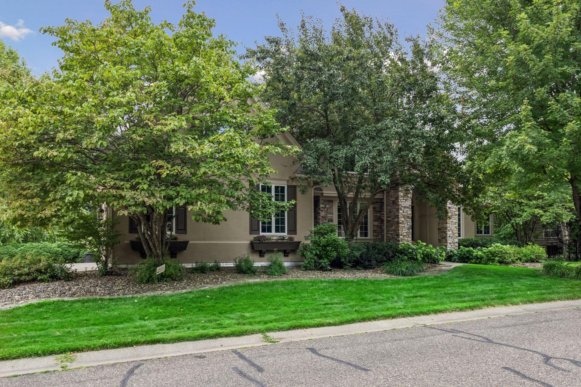 View of Residential at 18221 Overland Trail, Eden Prairie MN 55347, Eden Prairie (71 of 100) - Mike Wilen | Minnesota Team Real Estate