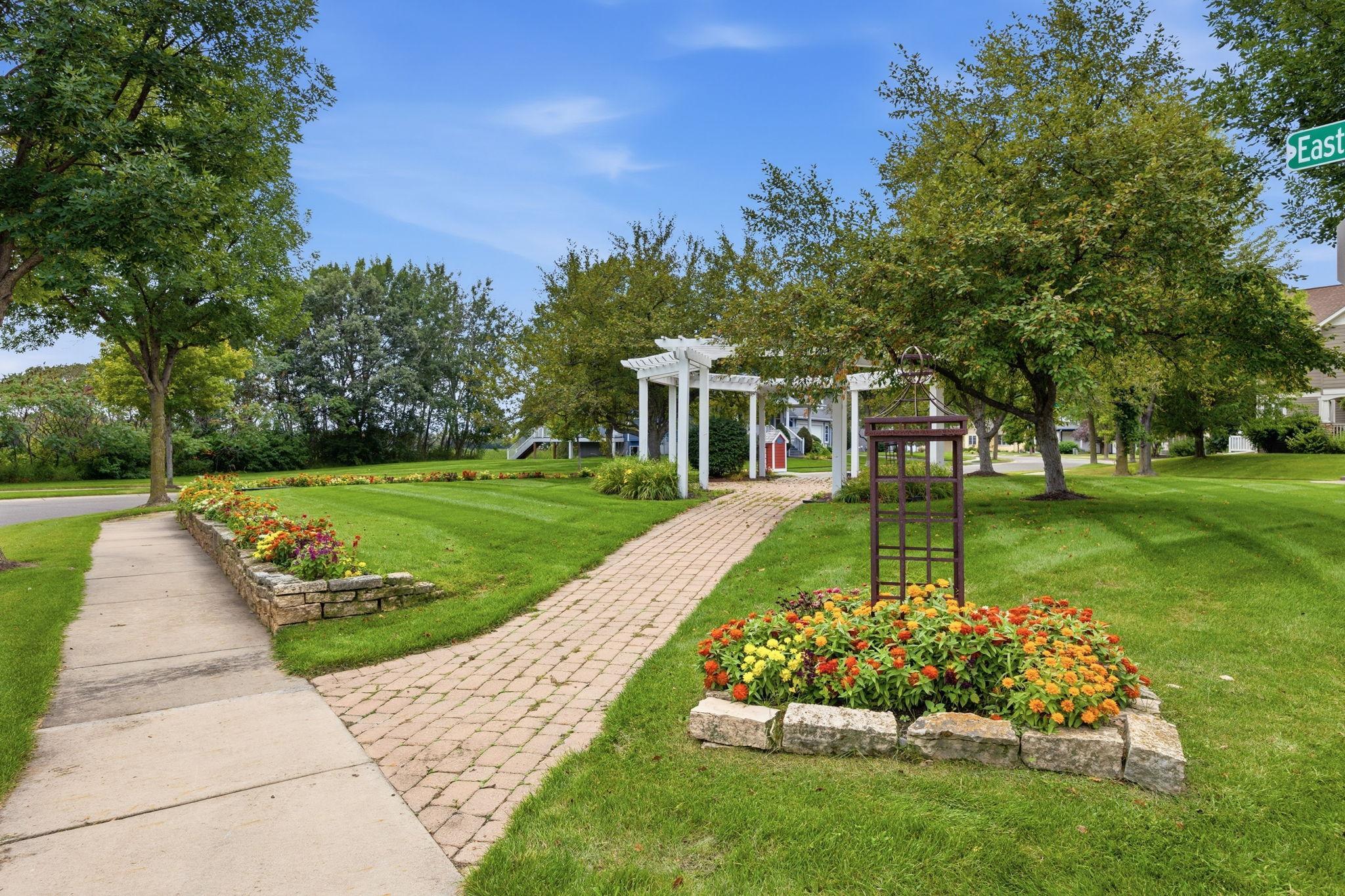 View of Residential at 11662 Laketowne View, Albertville MN 55301, Albertville (32 of 41) - Mike Wilen | Minnesota Team Real Estate