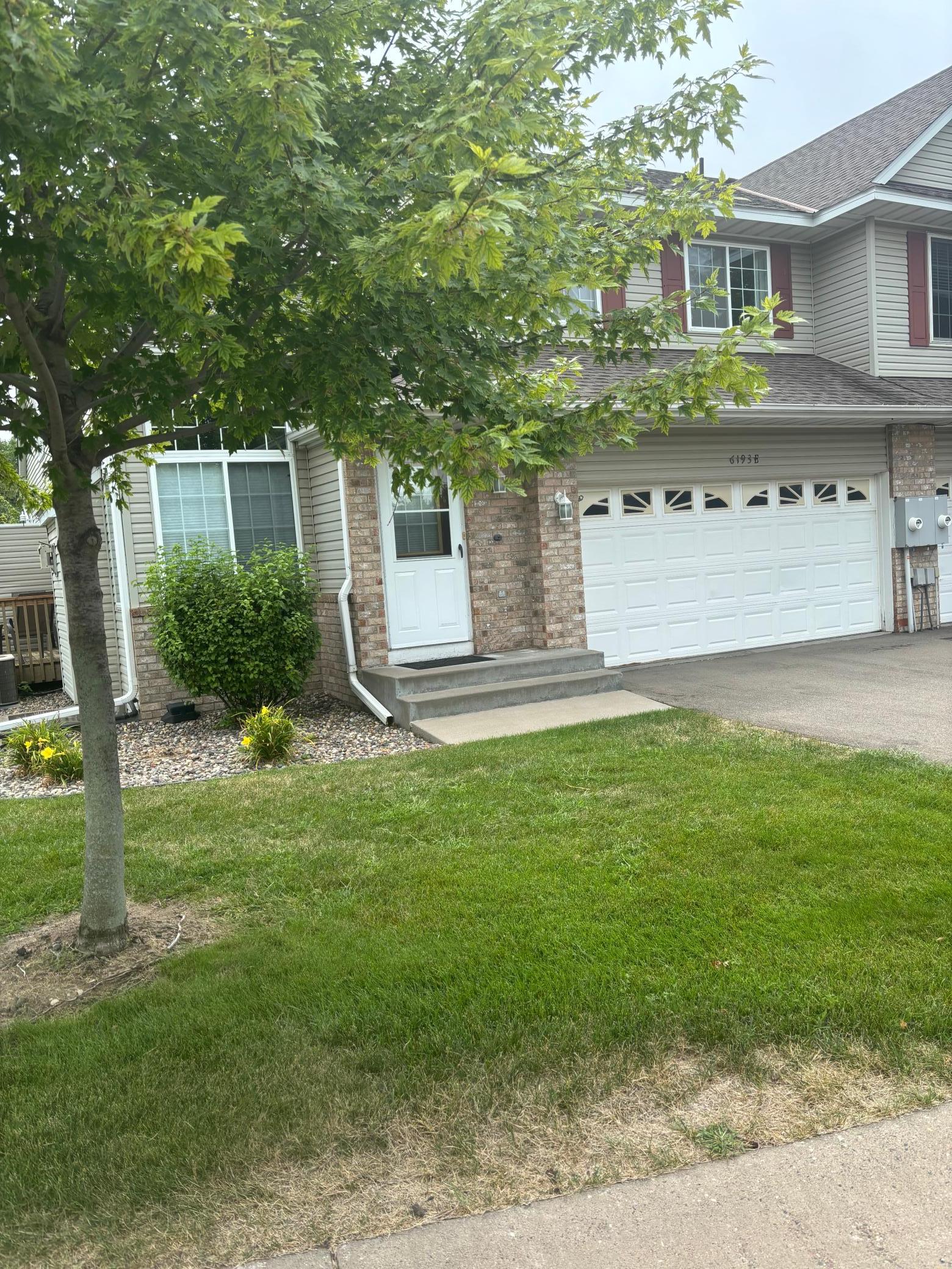 View of Residential at 6193 Courtly Road #E, Woodbury MN 55125, Woodbury (4 of 42) - Mike Wilen | Minnesota Team Real Estate