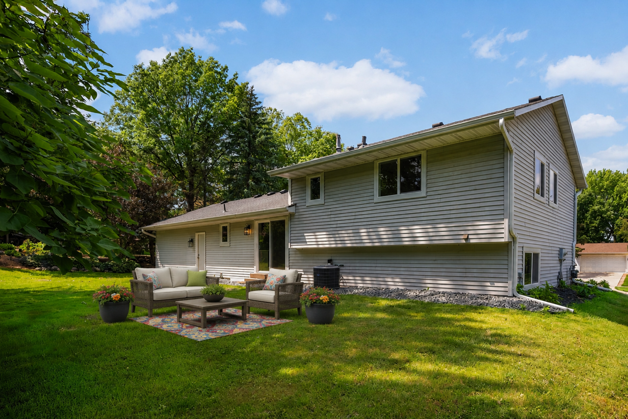 View of Residential at 8090 159th Street, Apple Valley MN 55124, Apple Valley (24 of 38) - Mike Wilen | Minnesota Team Real Estate