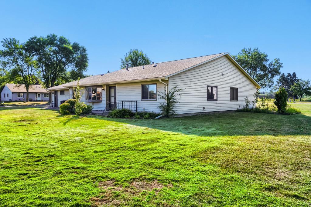 View of Residential at 3743 Goodwin Avenue, Oakdale MN 55128, Oakdale (28 of 29) - Mike Wilen | Minnesota Team Real Estate