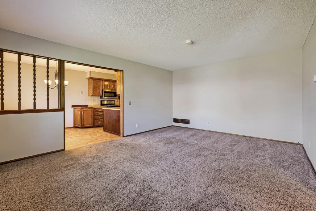 View of Residential at 3743 Goodwin Avenue, Oakdale MN 55128, Oakdale (9 of 29) - Mike Wilen | Minnesota Team Real Estate