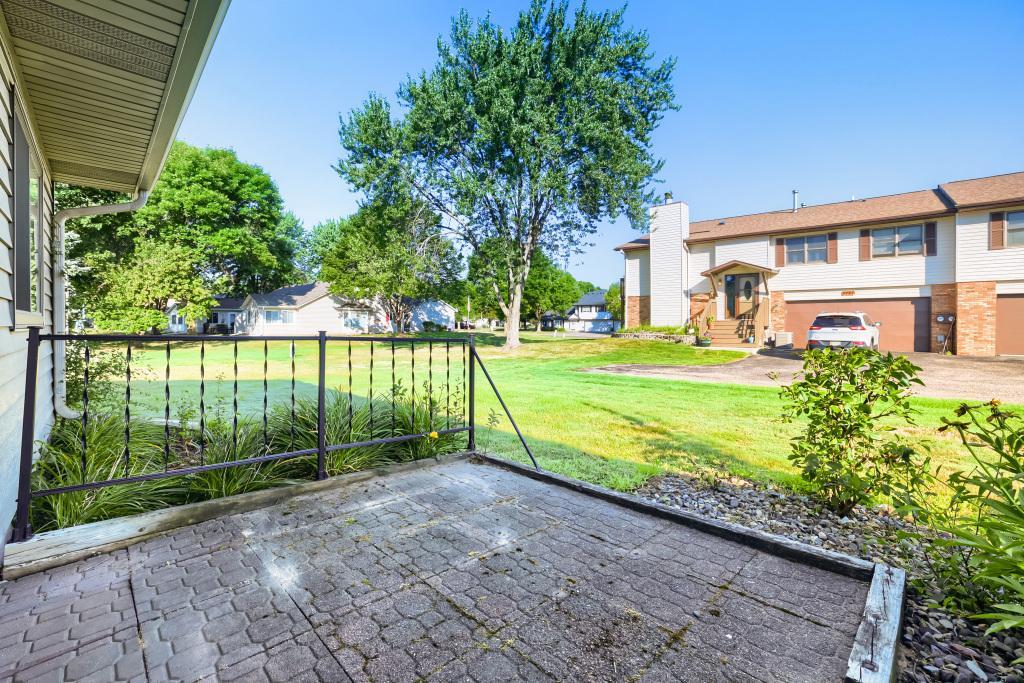 View of Residential at 3743 Goodwin Avenue, Oakdale MN 55128, Oakdale (4 of 29) - Mike Wilen | Minnesota Team Real Estate