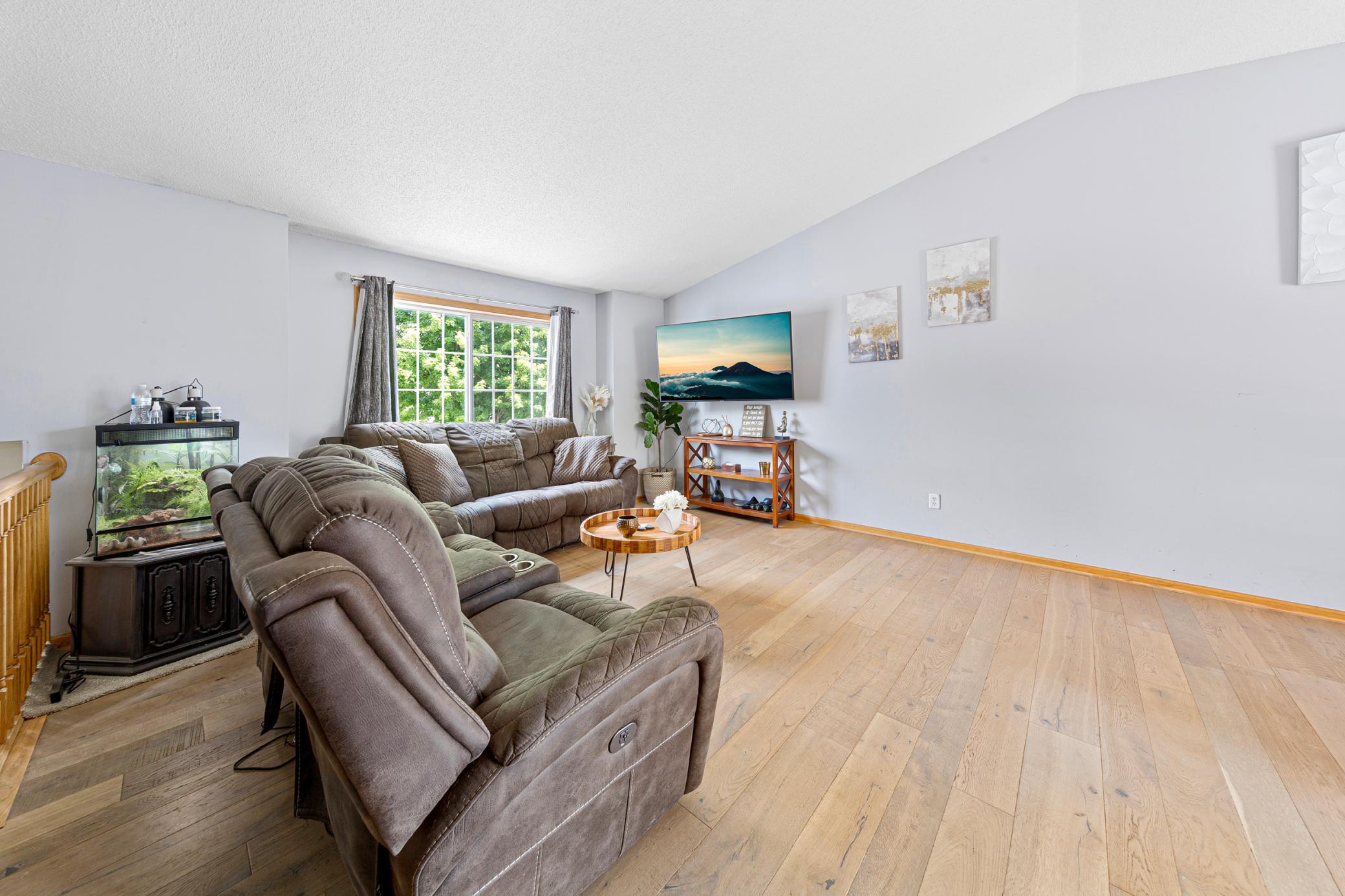 View of Residential at 729 Heritage Lane, Belle Plaine MN 56011, Belle Plaine (8 of 33) - Mike Wilen | Minnesota Team Real Estate