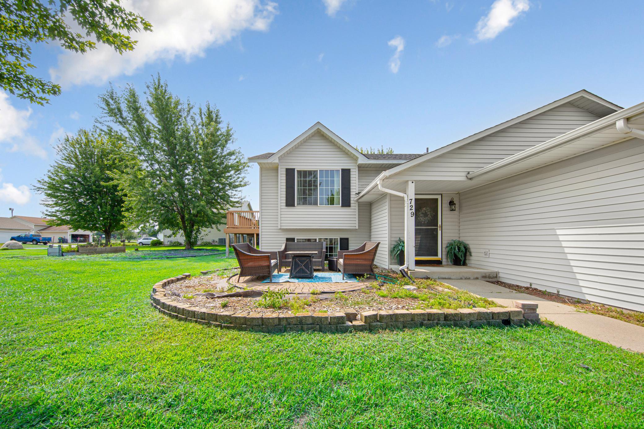 View of Residential at 729 Heritage Lane, Belle Plaine MN 56011, Belle Plaine (4 of 33) - Mike Wilen | Minnesota Team Real Estate