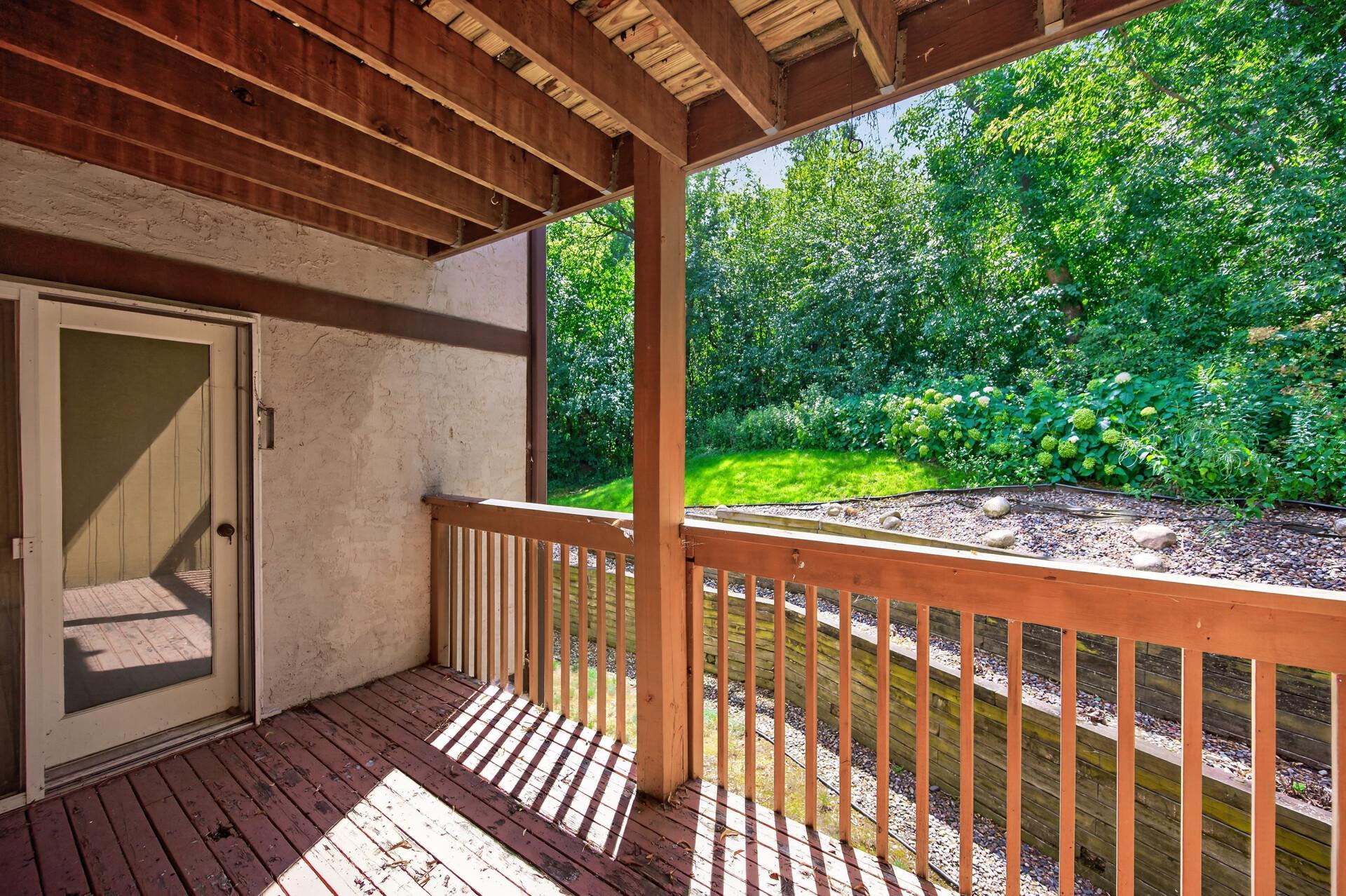 View of Residential at 15695 Sussex Drive, Minnetonka MN 55345, Minnetonka (29 of 30) - Mike Wilen | Minnesota Team Real Estate