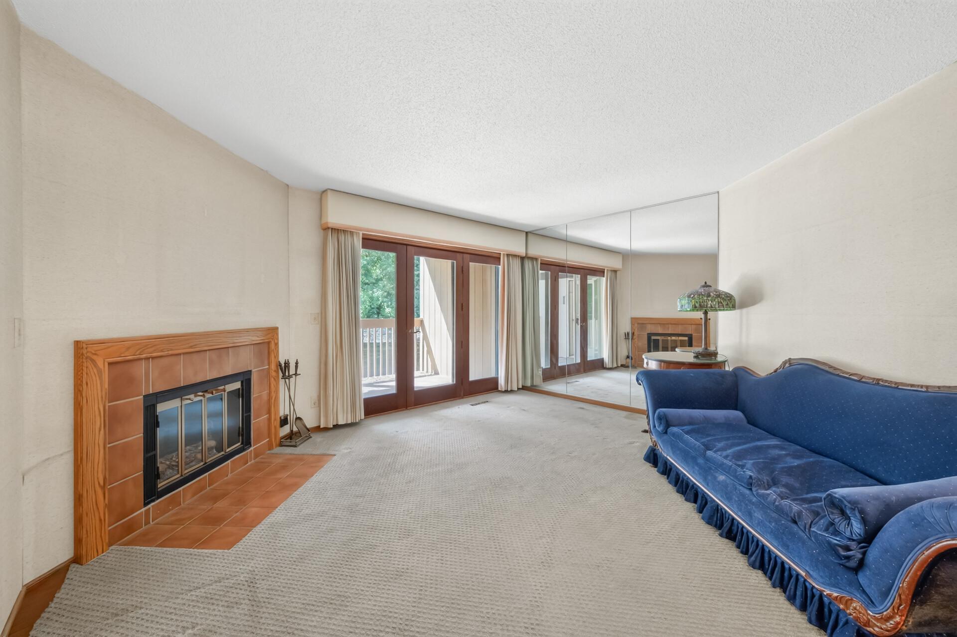 View of Residential at 15695 Sussex Drive, Minnetonka MN 55345, Minnetonka (6 of 30) - Mike Wilen | Minnesota Team Real Estate