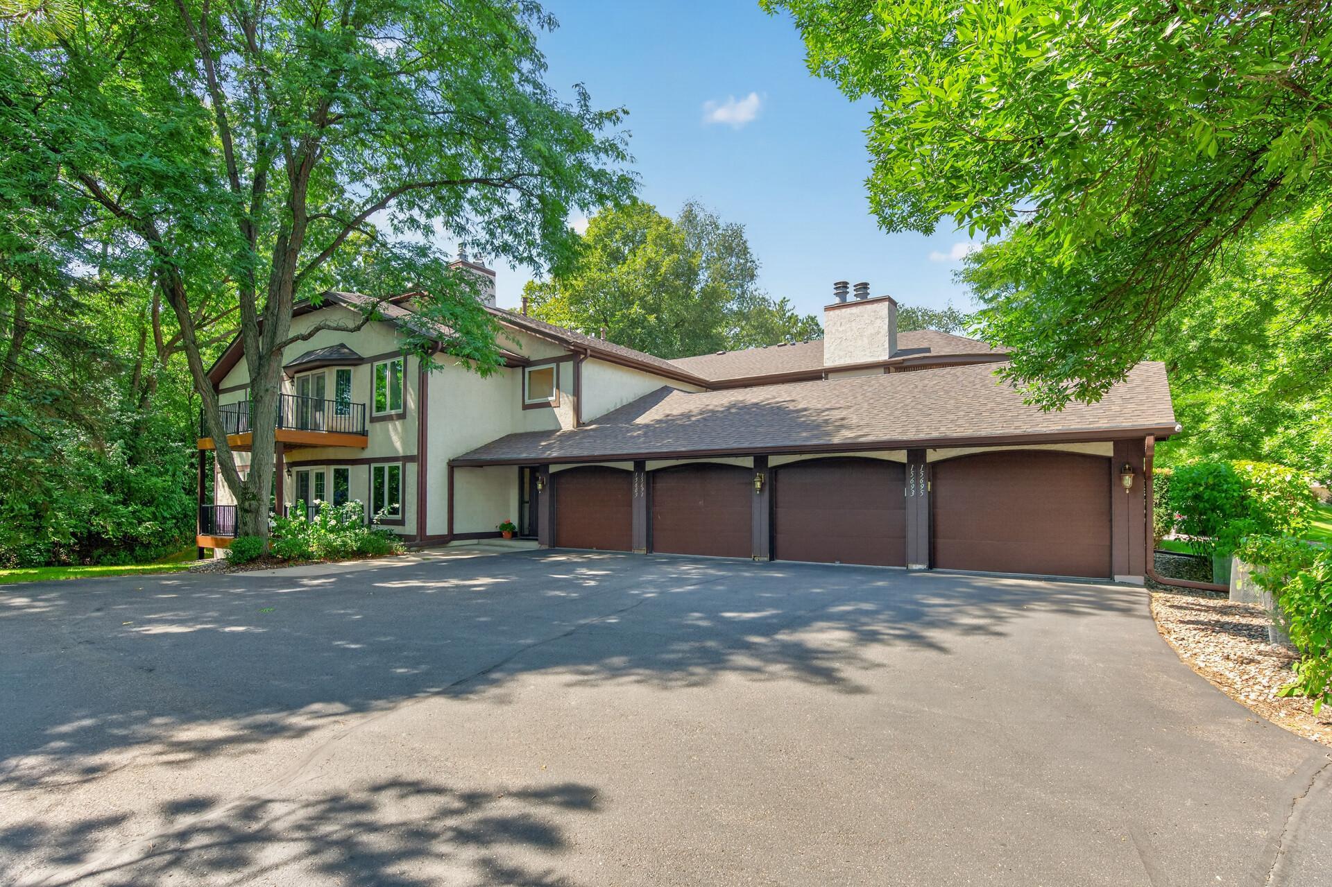 View of Residential at 15695 Sussex Drive, Minnetonka MN 55345, Minnetonka (2 of 30) - Mike Wilen | Minnesota Team Real Estate