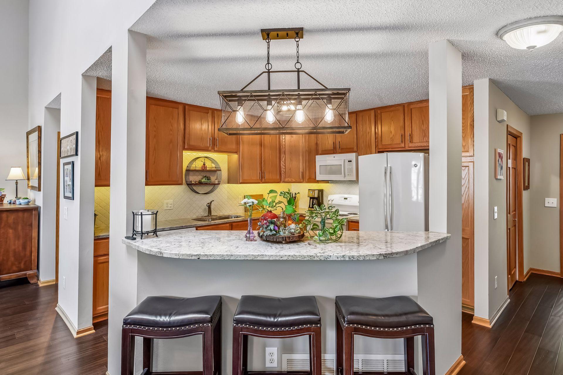 View of Residential at 912 Kelly Court, Chanhassen MN 55317, Chanhassen (2 of 18) - Mike Wilen | Minnesota Team Real Estate