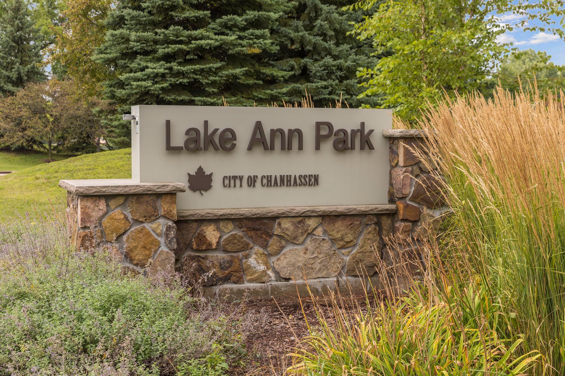 View of Residential at 912 Kelly Court, Chanhassen MN 55317, Chanhassen (16 of 18) - Mike Wilen | Minnesota Team Real Estate