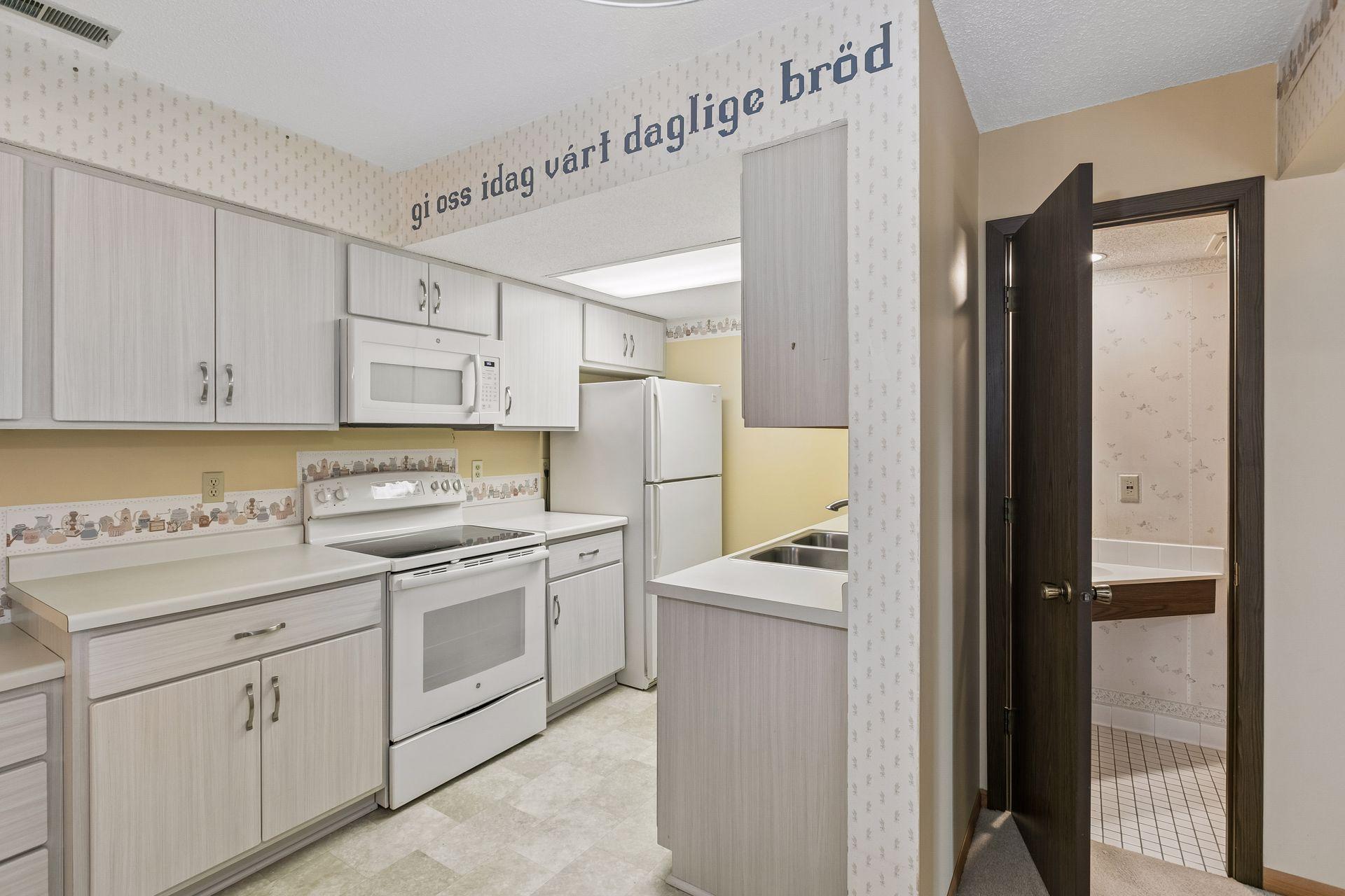 View of Residential at 2630 Alabama Avenue, Saint Louis Park MN 55416, Saint Louis Park (11 of 21) - Mike Wilen | Minnesota Team Real Estate