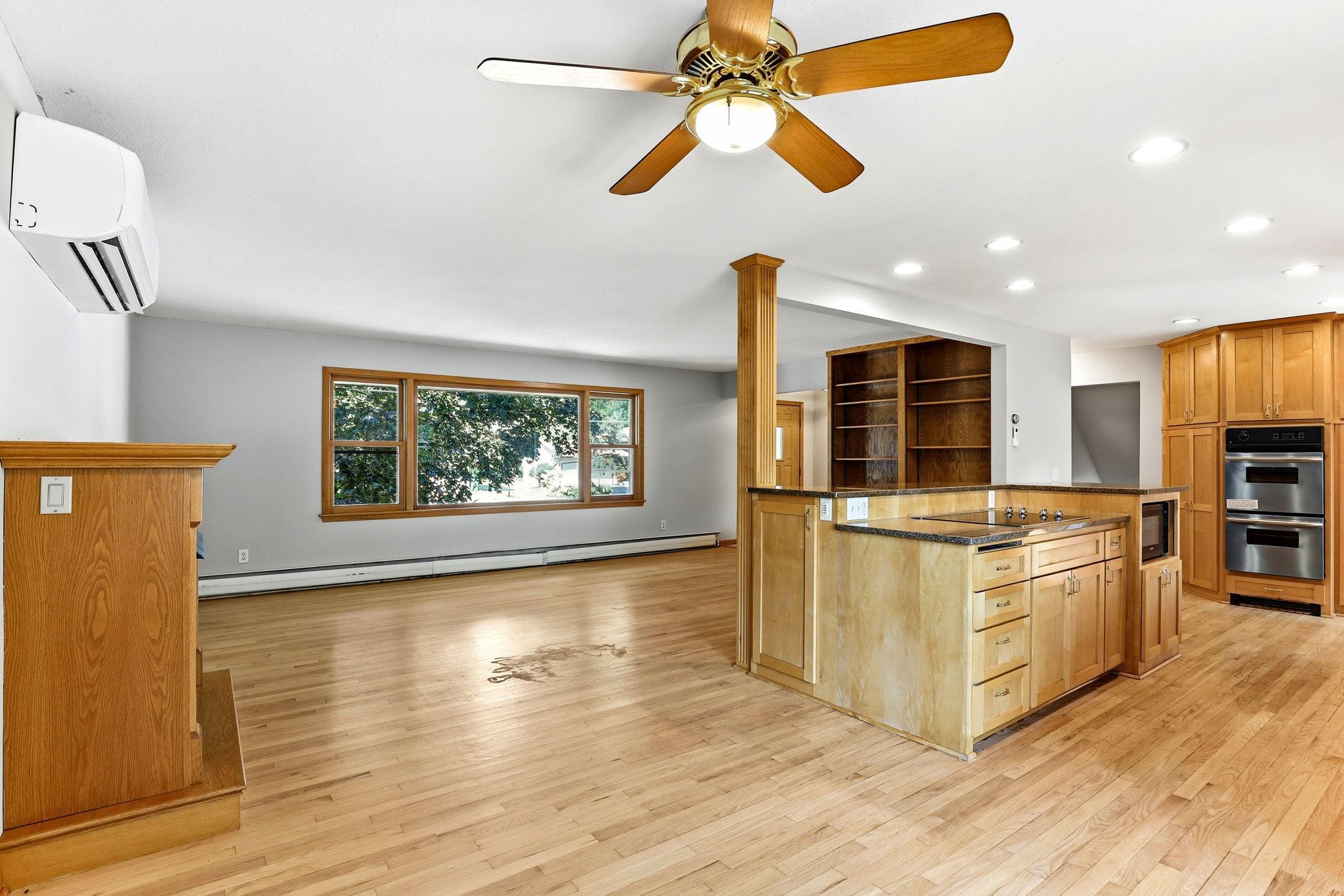 View of Residential at 1866 Shryer Avenue, Roseville MN 55113, Roseville (12 of 34) - Mike Wilen | Minnesota Team Real Estate