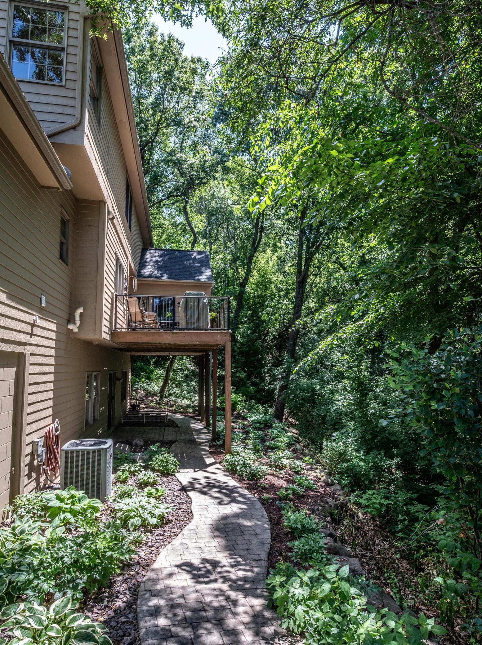 View of Residential at 4015 Hosford Hills Road, Eagan MN 55123, Eagan (48 of 57) - Mike Wilen | Minnesota Team Real Estate