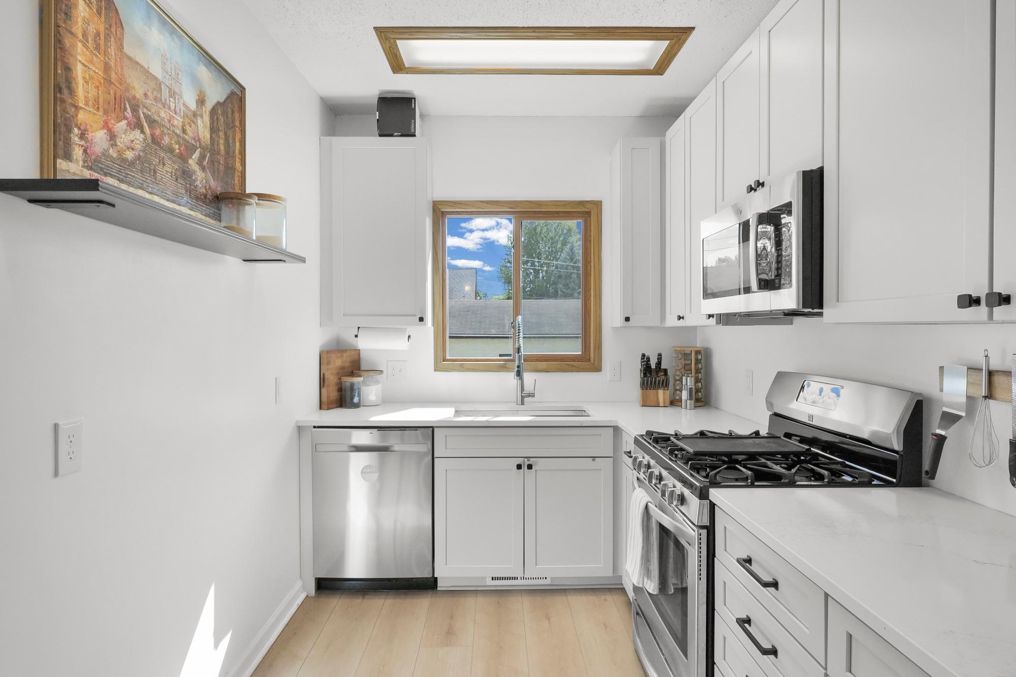 View of Residential at 2022 22nd Avenue, Minneapolis MN 55418, Minneapolis (13 of 55) - Mike Wilen | Minnesota Team Real Estate