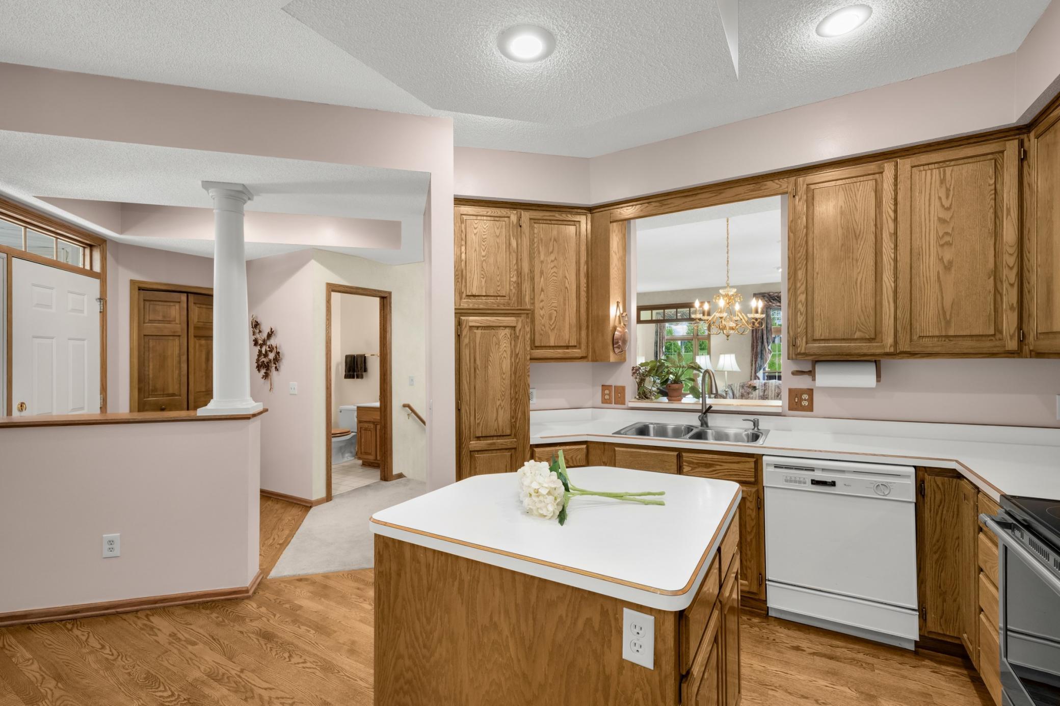 View of Residential at 16270 Crystal Hills Drive, Lakeville MN 55044, Lakeville (6 of 37) - Mike Wilen | Minnesota Team Real Estate
