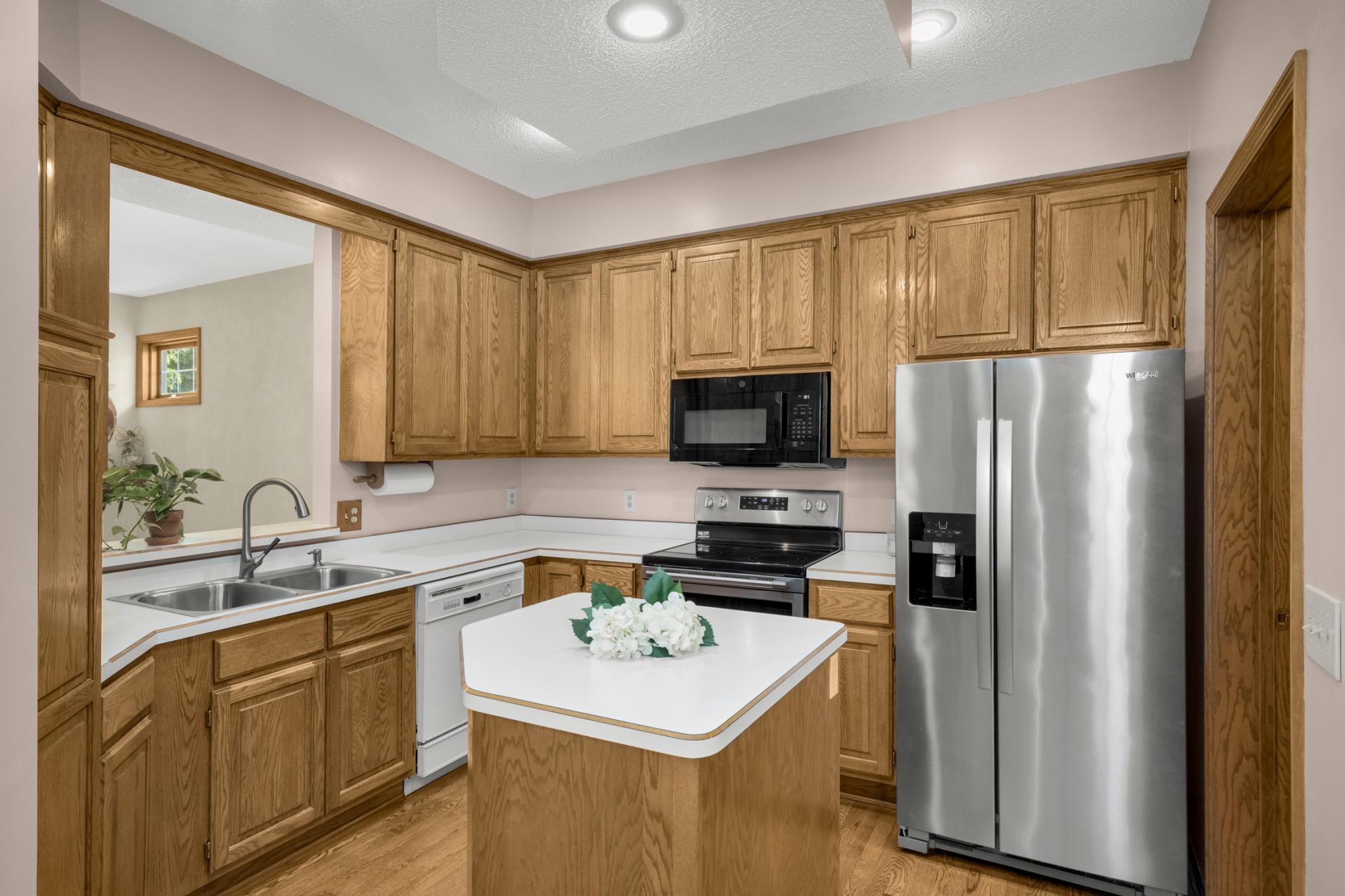 View of Residential at 16270 Crystal Hills Drive, Lakeville MN 55044, Lakeville (7 of 37) - Mike Wilen | Minnesota Team Real Estate