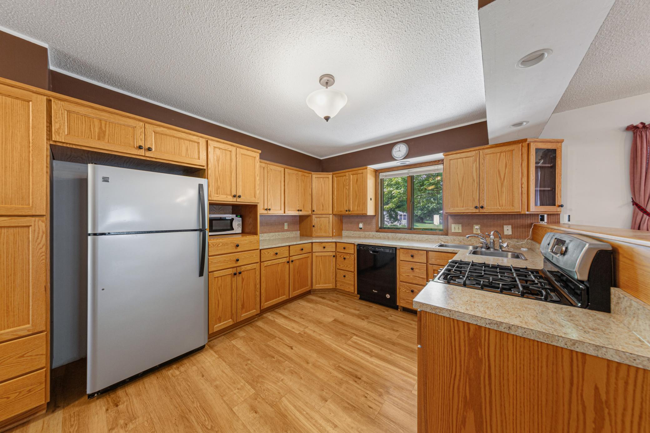 View of Residential at 556 Karmil Place, Gaylord MN 55334, Gaylord (14 of 49) - Mike Wilen | Minnesota Team Real Estate