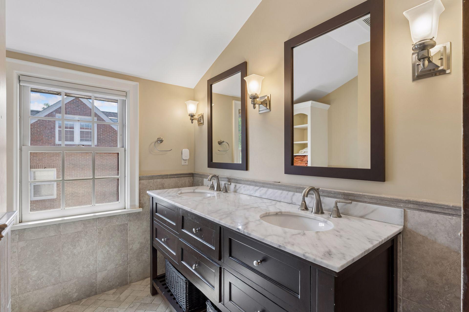 View of Residential at 401 Minnehaha Parkway, Minneapolis MN 55419, Minneapolis (39 of 65) - Mike Wilen | Minnesota Team Real Estate
