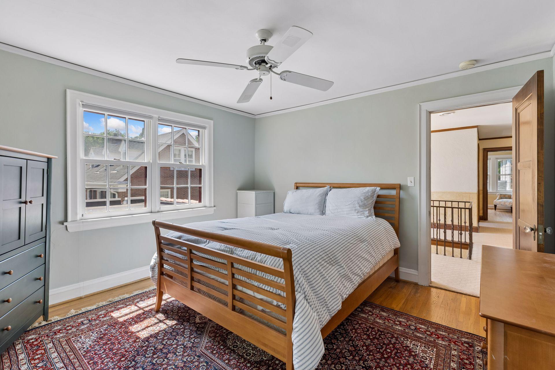 View of Residential at 401 Minnehaha Parkway, Minneapolis MN 55419, Minneapolis (32 of 65) - Mike Wilen | Minnesota Team Real Estate